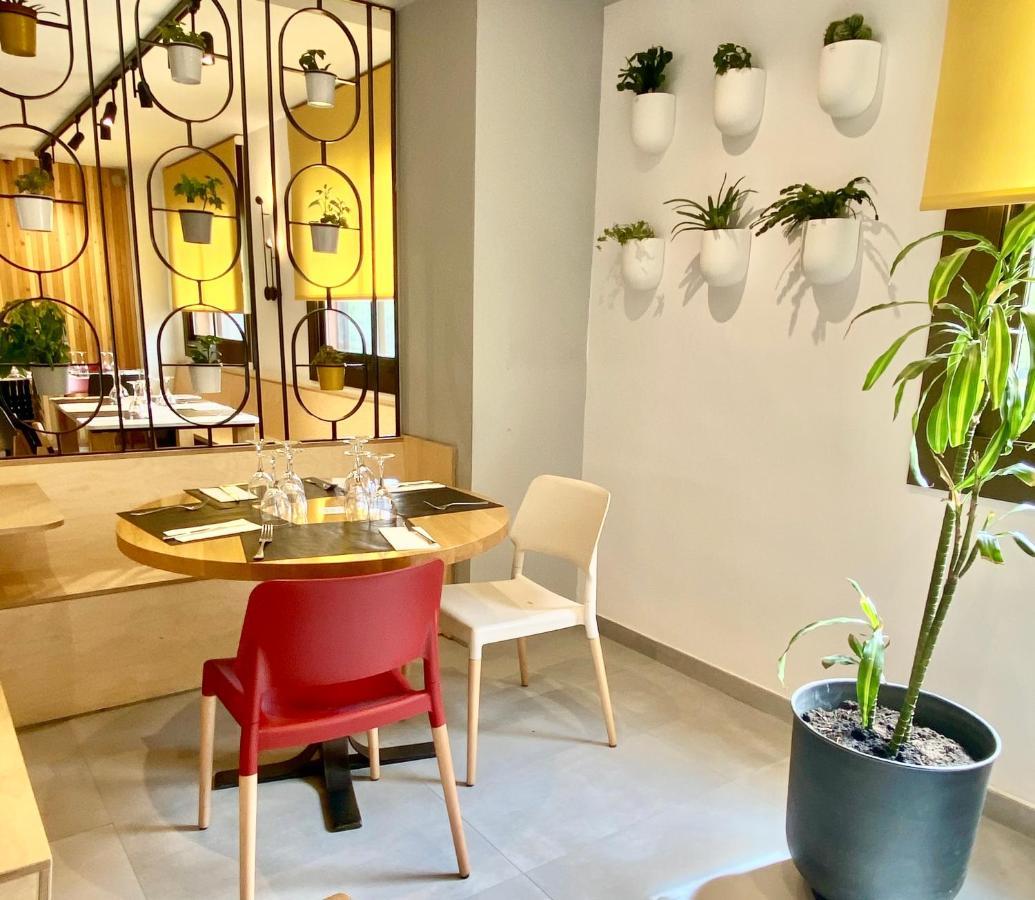 Apartahotel Dos Rios Aínsa Dış mekan fotoğraf